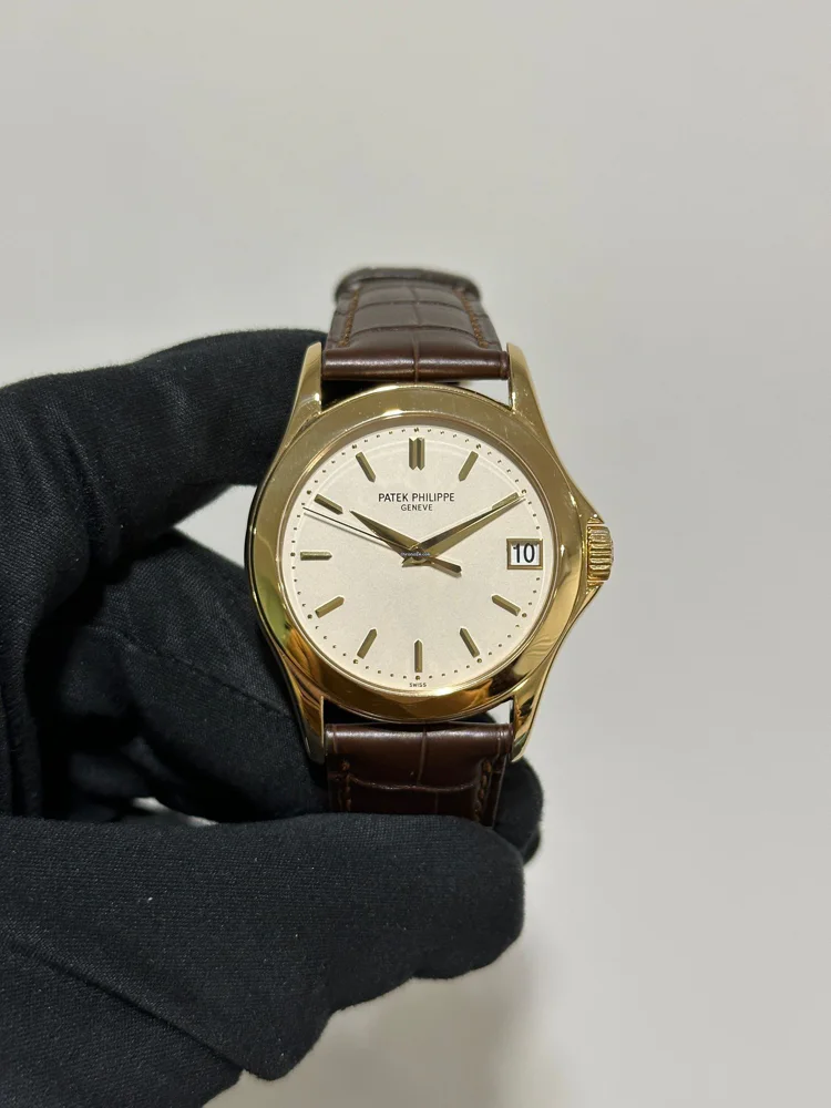 Patek Philippe Calatrava 5107J-001
